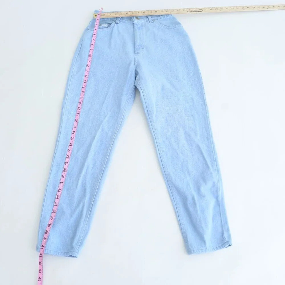 Vintage 90's Lee Light Blue Straight Leg High Waisted Denim Jeans 12 Med